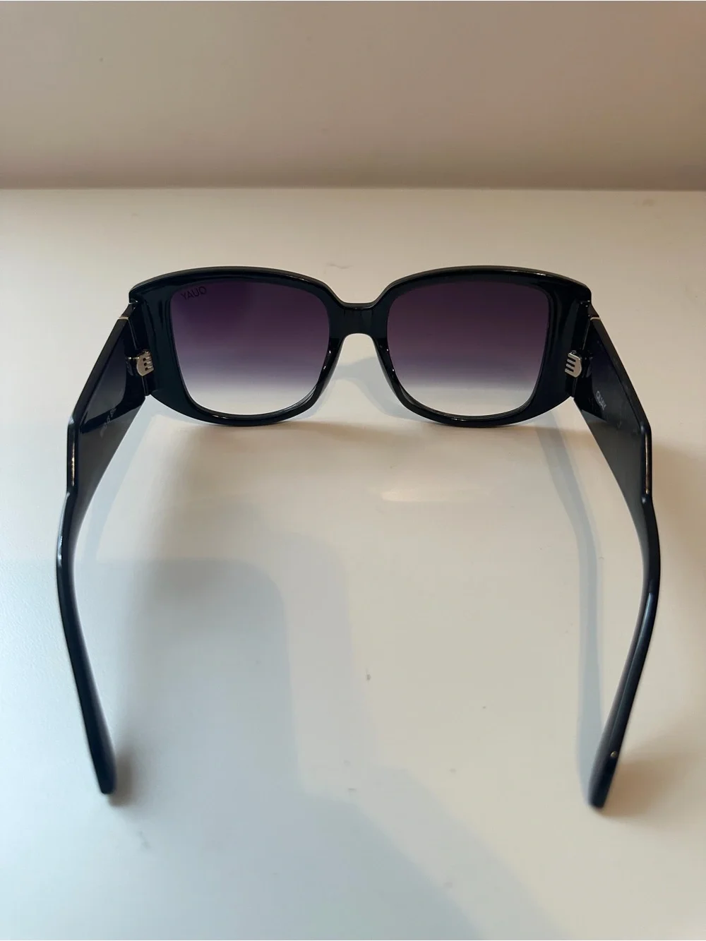 Quay Australia Who Is She Oversized Square Sunglasses Black Gradient CAT 3 UV